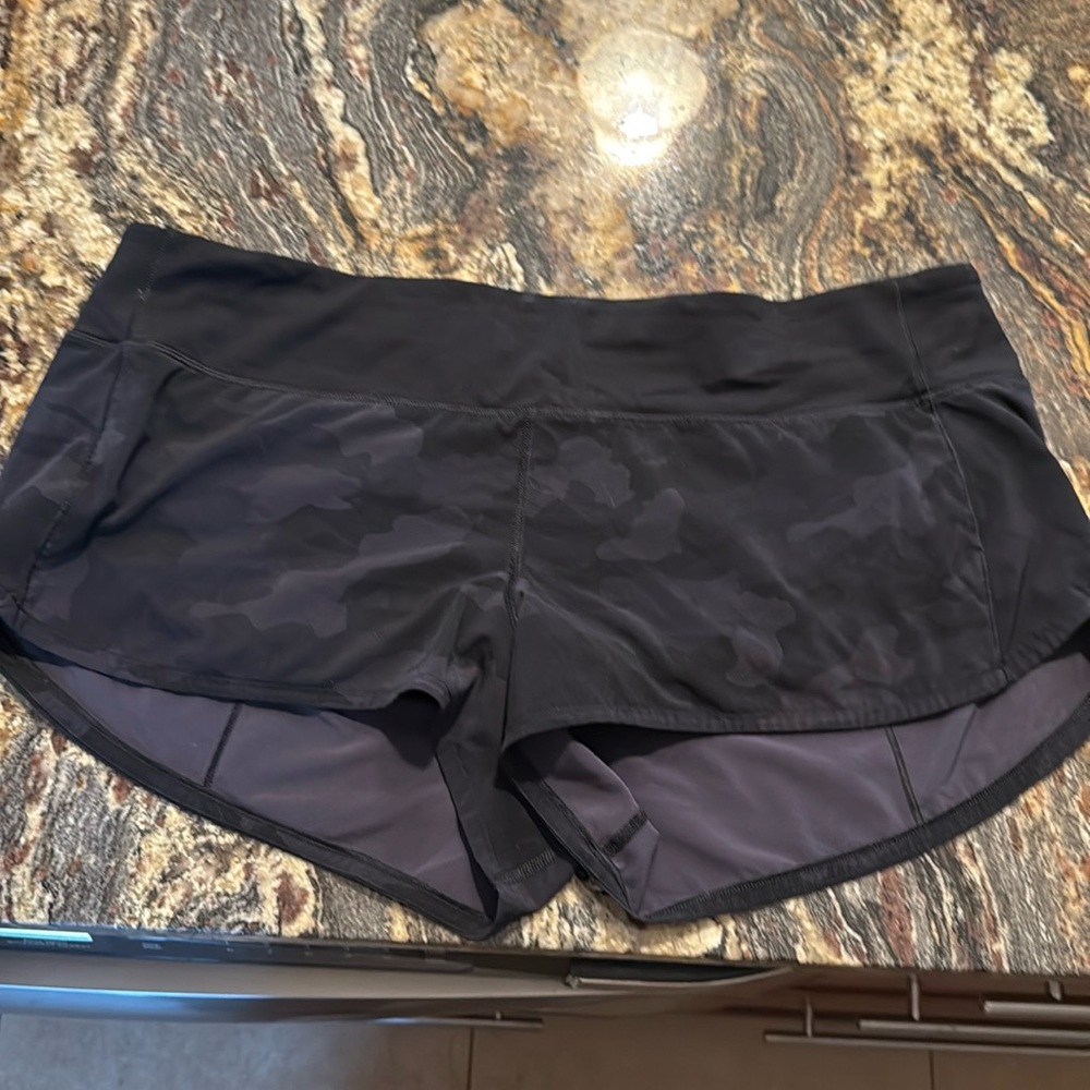 Speed up low rise lined shorts 2.5”